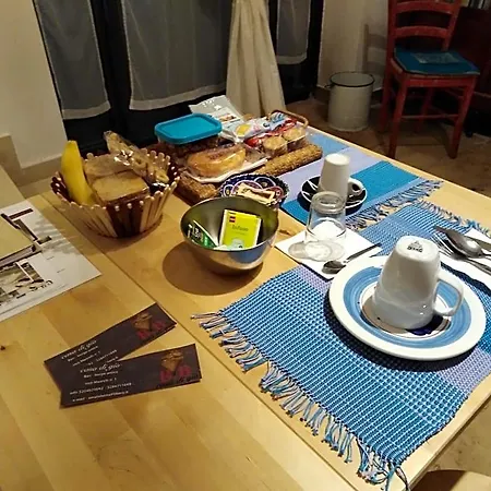 לינה וארוחת בוקר Casa Di Gio 3*