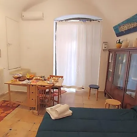 לינה וארוחת בוקר Casa Di Gio 3*